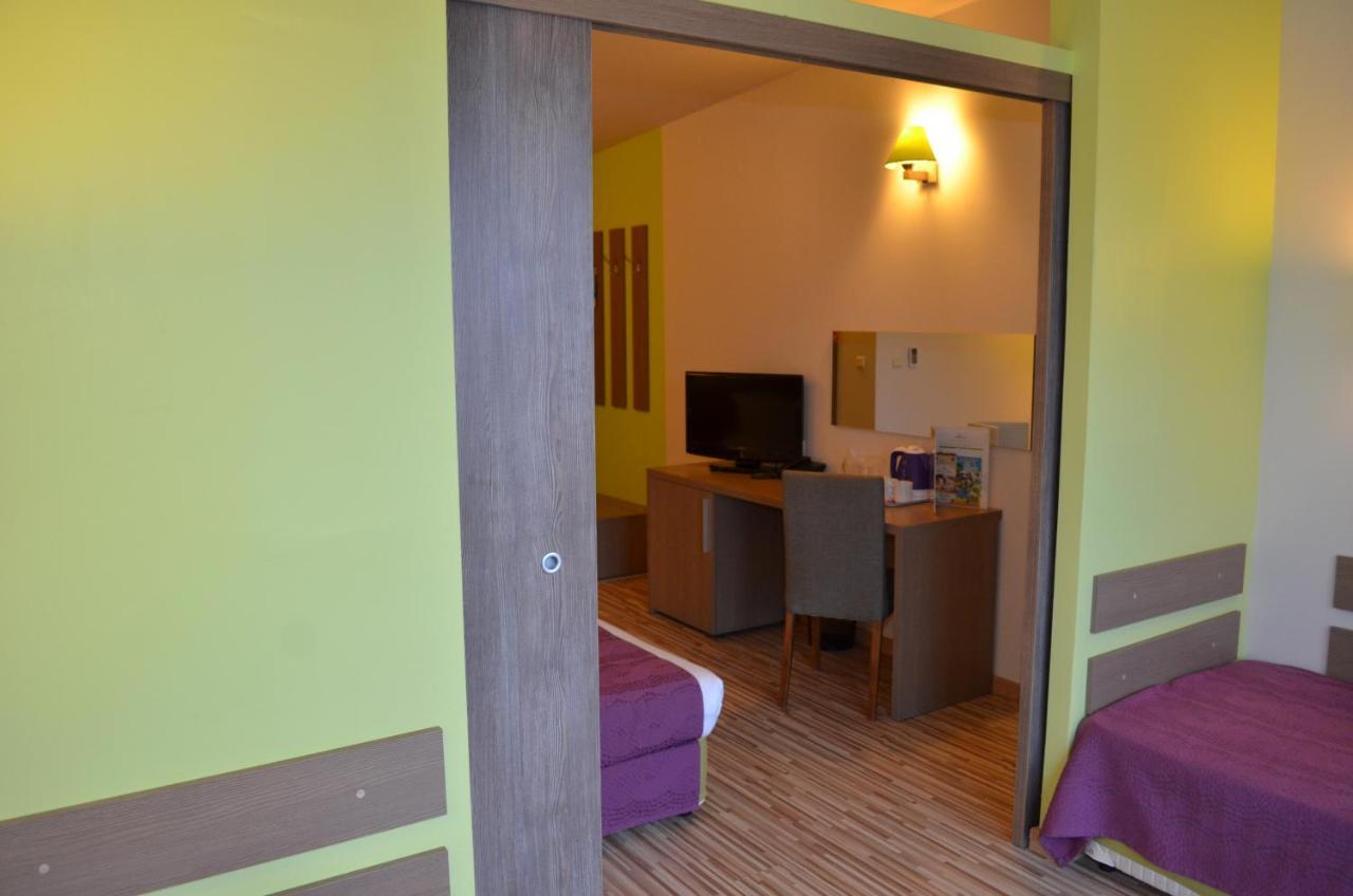 Aqua Nevis Hotel & Aqua Park Sunny Beach Eksteriør billede